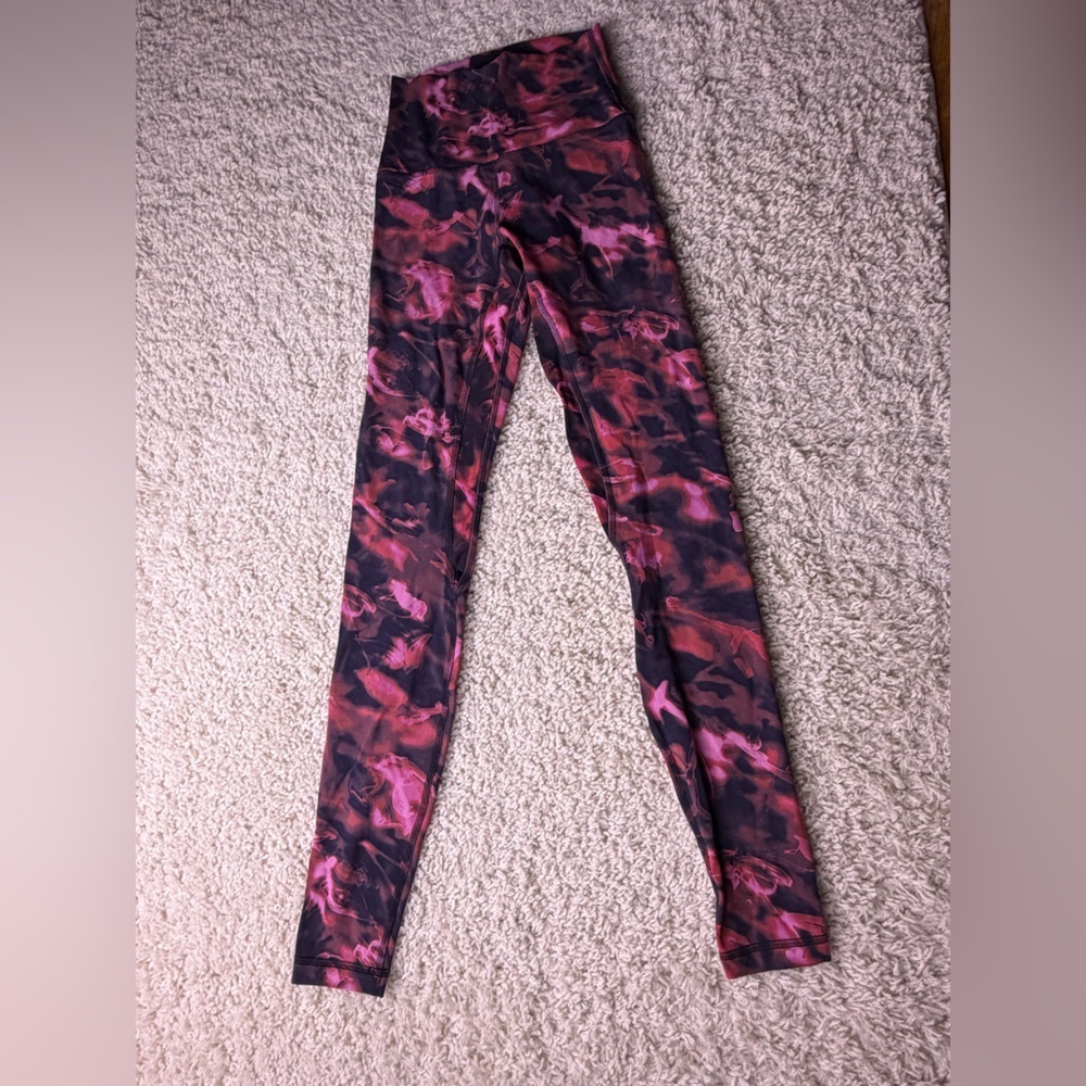 Women’s Size 2 Lululemon High Rise Leggings GUC